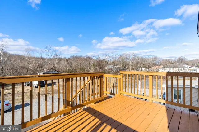 $2,500 | 137 Cambridge Street, Fredericksburg, VA 22405