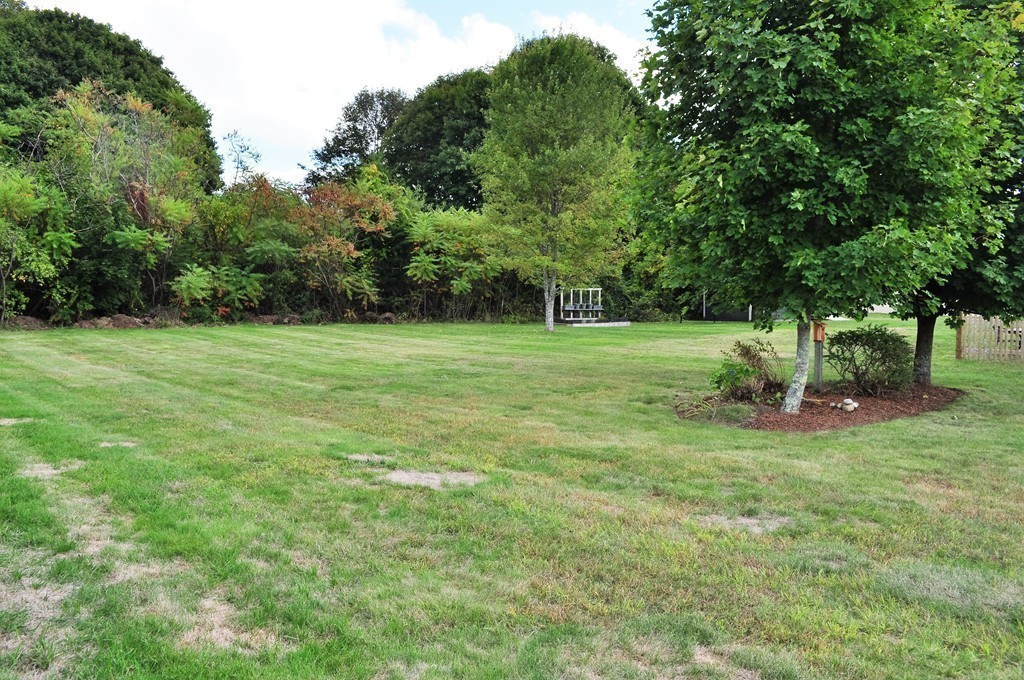 7 Stoney Weir Road Halifax, MA 02338 - Photo 21 of 28 Gallery Image 21