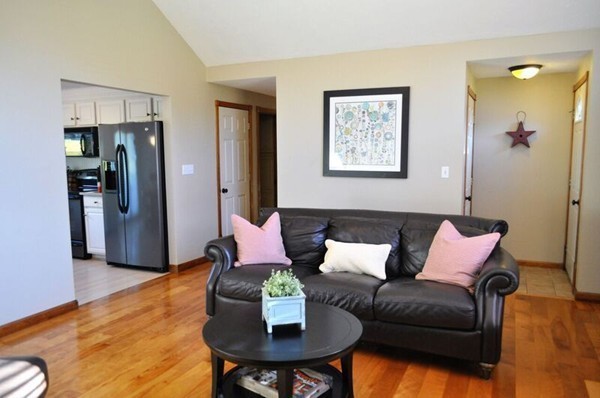7 Stoney Weir Road Halifax, MA 02338 - Photo 3 of 28 Gallery Image 3