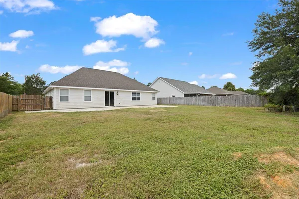 $2,200 | 3629 Topaz Circle, Navarre, FL 32566