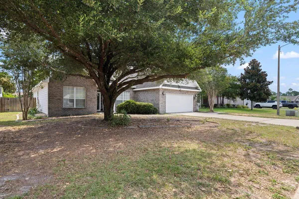 $2,200 | 3629 Topaz Circle, Navarre, FL 32566