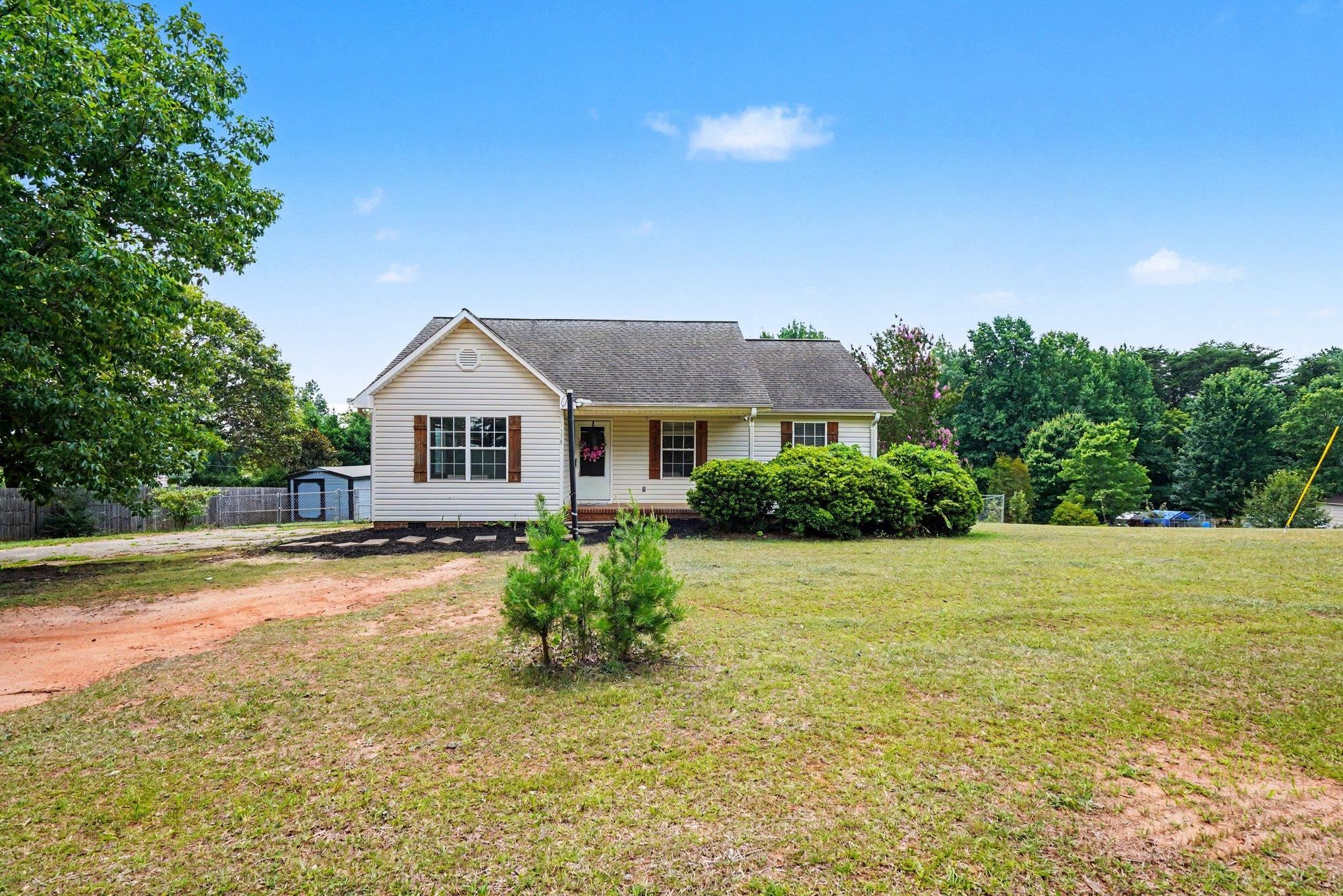 778 Windmill Hill Road Inman, SC 29349 - Photo 1 of 33