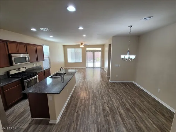 $2,690 | 6945 Vista Knoll Road, Las Vegas, NV 89178