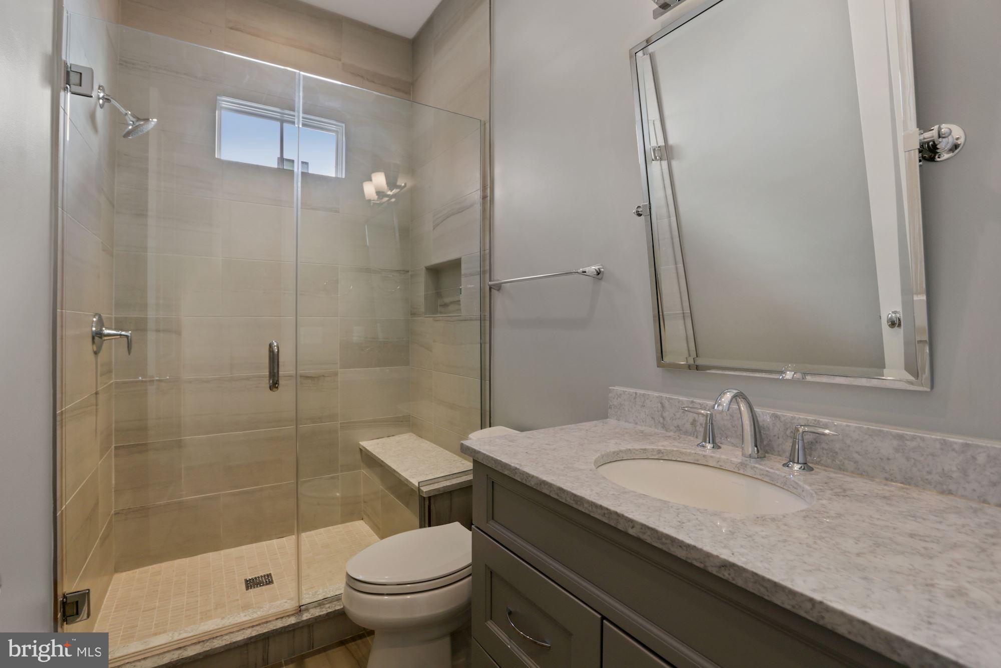 6721 Danforth Street McLean, VA 22101 - Photo 18 of 48 Ensuite Bath