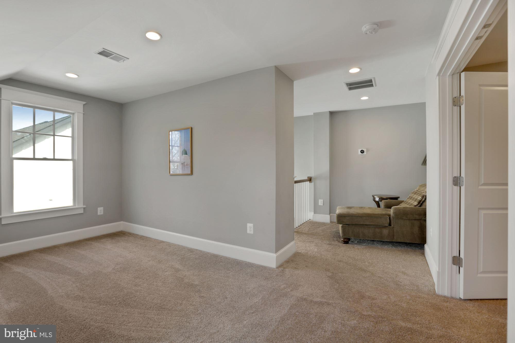 6721 Danforth Street McLean, VA 22101 - Photo 38 of 48 Loft