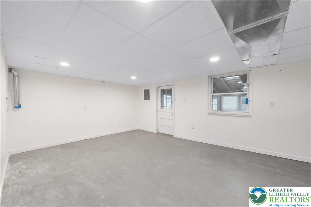 2336 2nd Street Wilson, PA 18042 - Photo 16 of 23