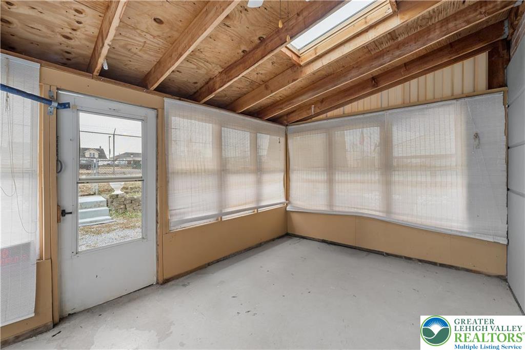 2336 2nd Street Wilson, PA 18042 - Photo 18 of 23