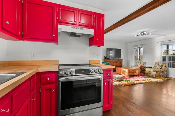 $285,000 | 4 Lea Lane, Mebane, NC 27302