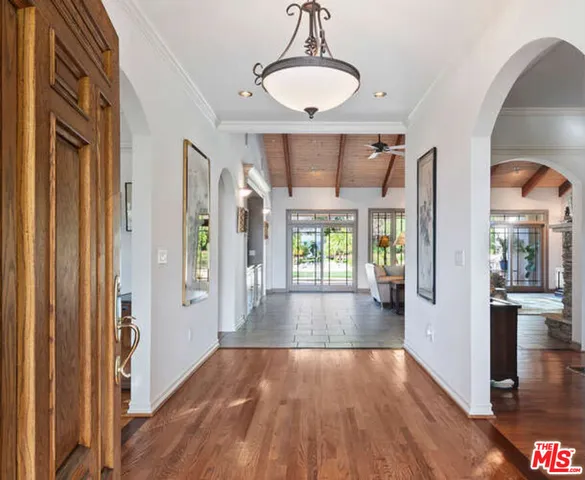 $3,000,000 | 525 Valley Vista Drive, Camarillo, CA 93010