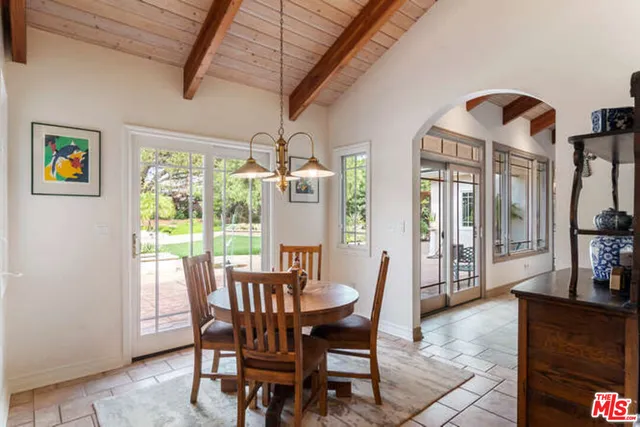 $3,000,000 | 525 Valley Vista Drive, Camarillo, CA 93010