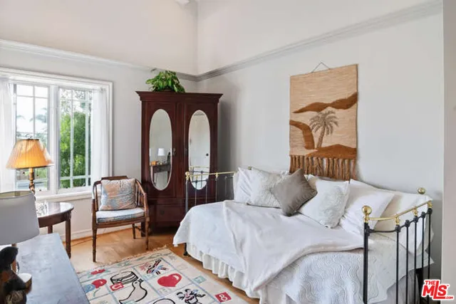 $3,000,000 | 525 Valley Vista Drive, Camarillo, CA 93010