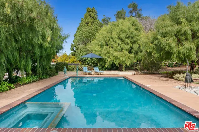 $3,000,000 | 525 Valley Vista Drive, Camarillo, CA 93010