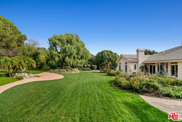 $3,000,000 | 525 Valley Vista Drive, Camarillo, CA 93010