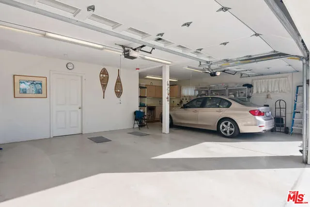 $3,000,000 | 525 Valley Vista Drive, Camarillo, CA 93010