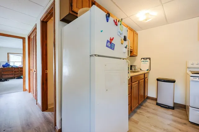 $1,500 | 31-33 Leicester Street, Unit 4, North Oxford, MA 01537