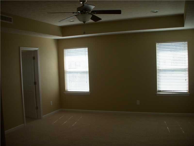 5699 Yorktown Road Plainfield, IN 46168 - Photo 13 of 20 Gallery Image 13
