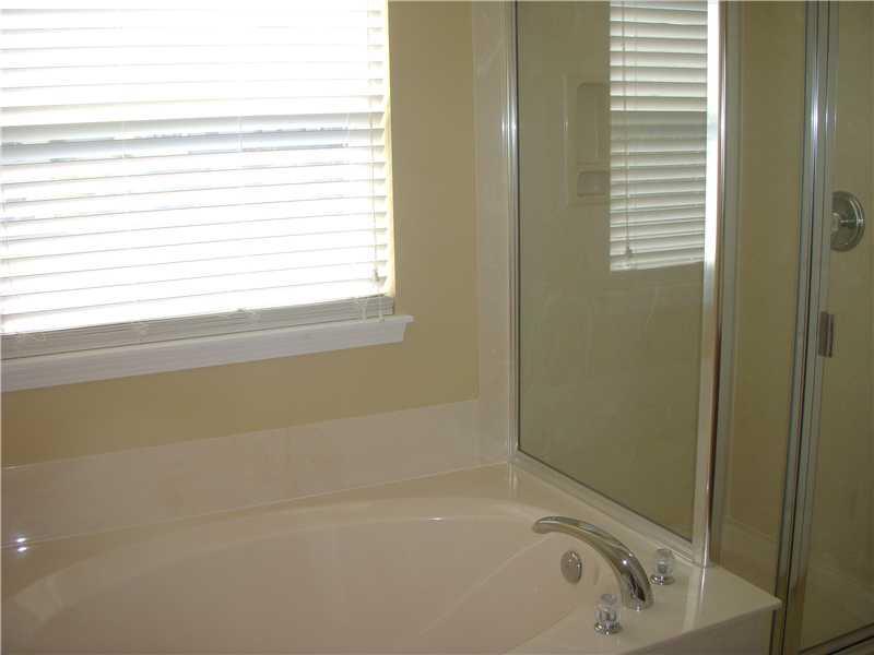 5699 Yorktown Road Plainfield, IN 46168 - Photo 16 of 20 Gallery Image 16