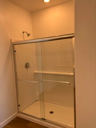 $4,450 | Undisclosed Address, Valencia, CA 91381