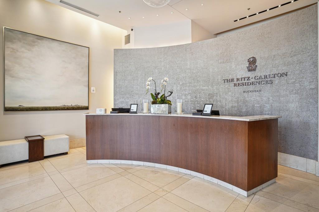 3630 Peachtree Road Northeast, Unit 2404 Atlanta, GA 30326 - Photo 30 of 48 a close view of tap