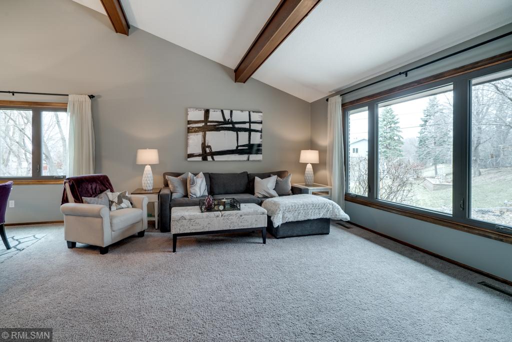 2607 Sumac Ridge White Bear Lake, MN 55110 - Photo 12 of 43 Gallery Image 12