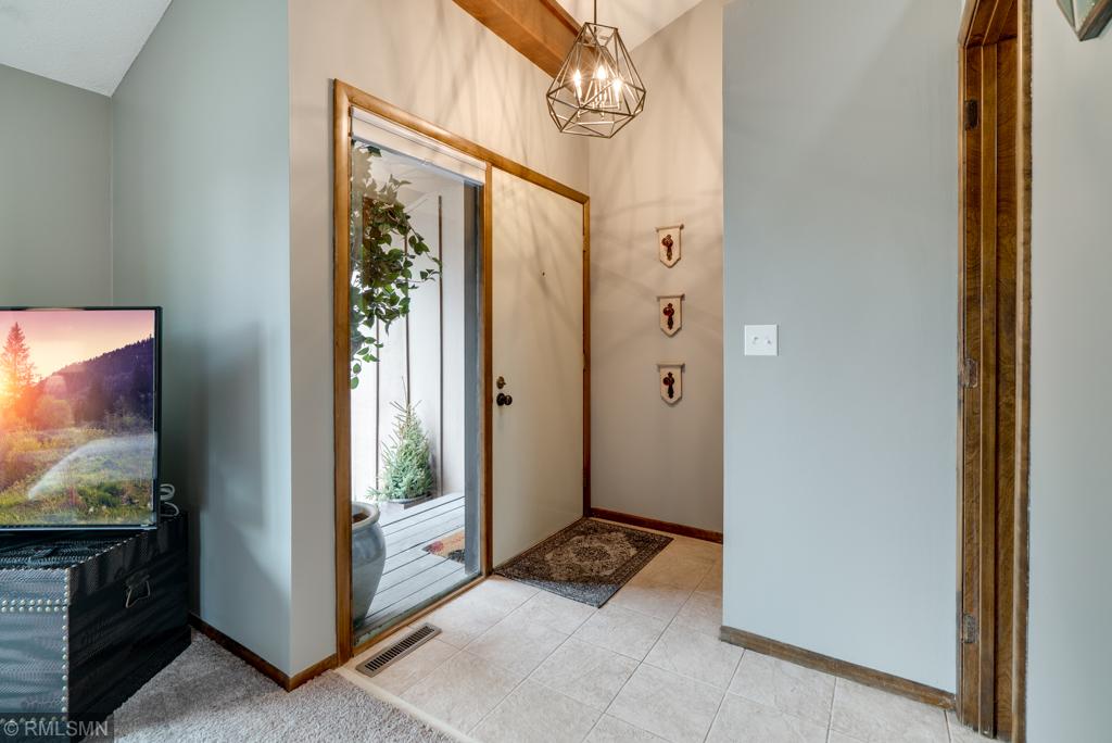 2607 Sumac Ridge White Bear Lake, MN 55110 - Photo 17 of 43 Gallery Image 17