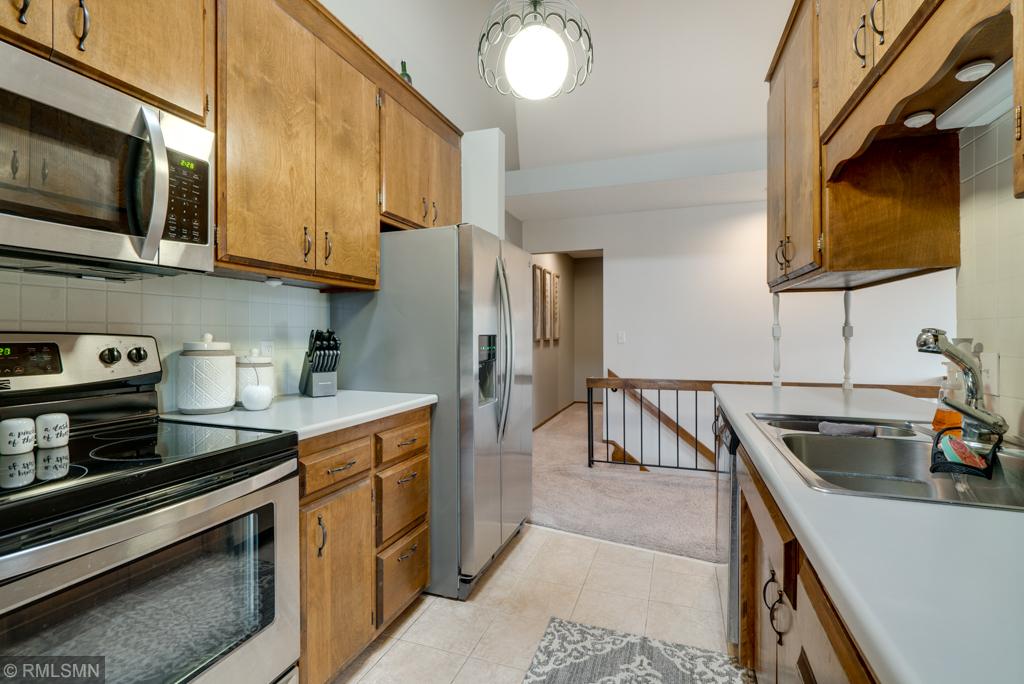 2607 Sumac Ridge White Bear Lake, MN 55110 - Photo 18 of 43 Gallery Image 18
