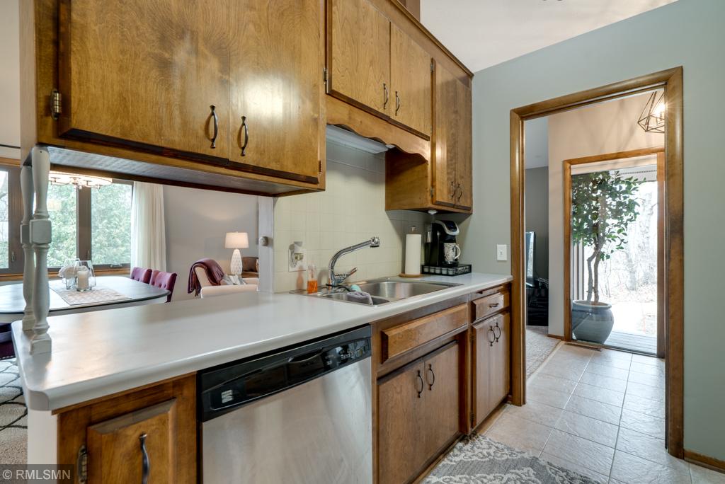 2607 Sumac Ridge White Bear Lake, MN 55110 - Photo 20 of 43 Gallery Image 20