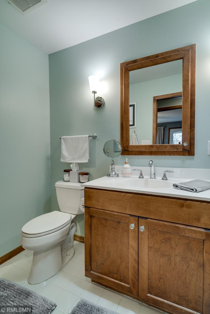 2607 Sumac Ridge White Bear Lake, MN 55110 - Photo 33 of 43 Gallery Image 33
