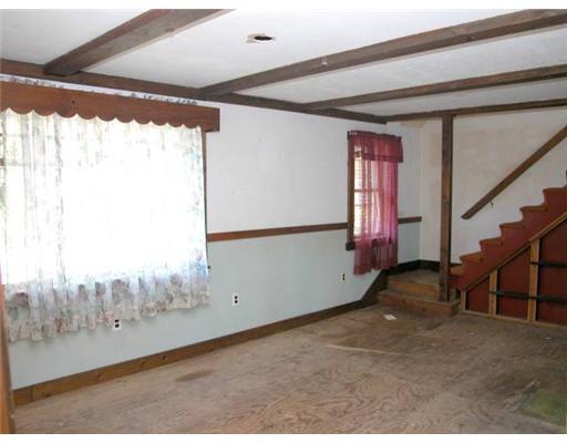 99 Burnt Mill Road Wells, ME 04090 - Photo 5 of 11 Living Room.