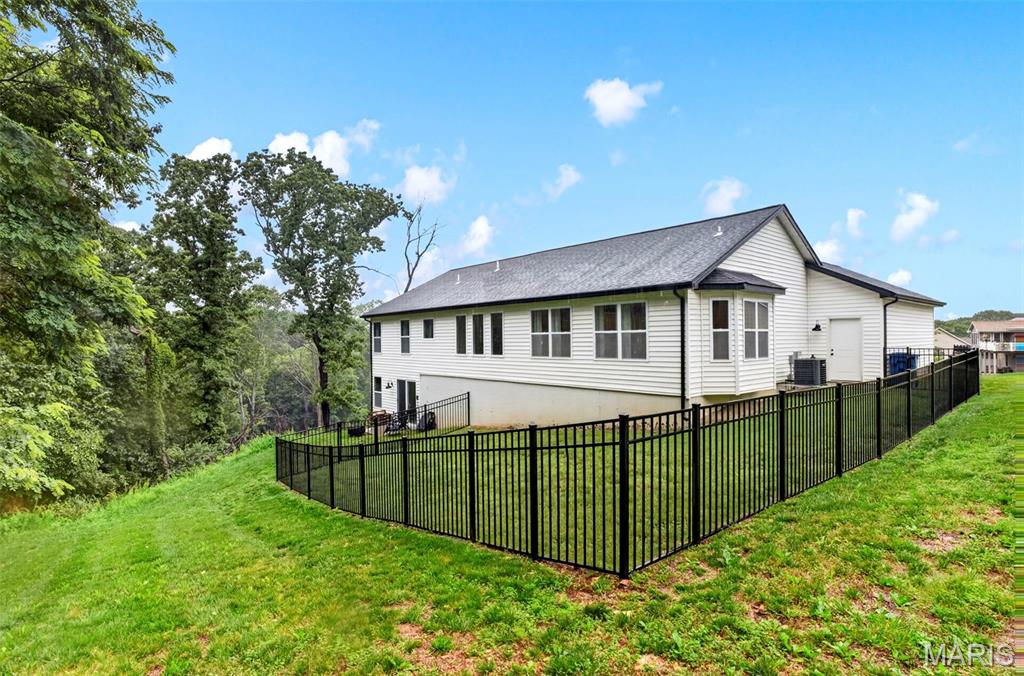 5736 La Trace Lane High Ridge, MO 63049 - Photo 25 of 26