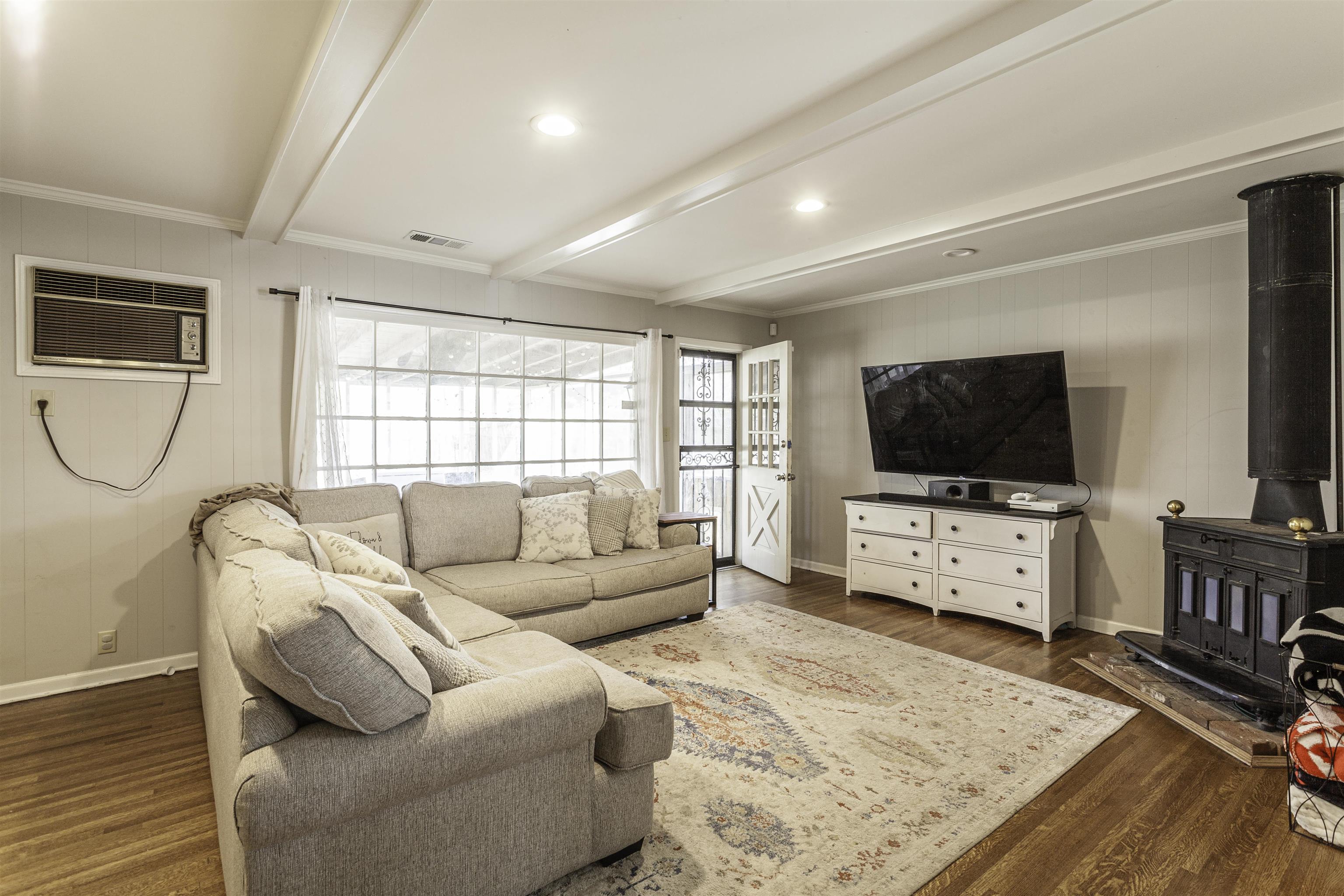 4728 Willow Road Memphis, TN 38117 - Photo 8 of 17 Gallery Image 8