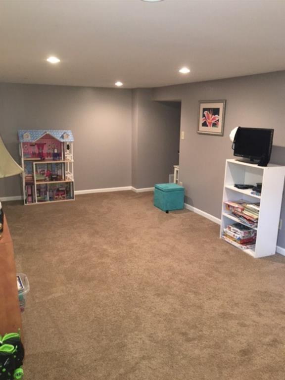 135 Kewbury Road Springfield, OH 45504 - Photo 14 of 35