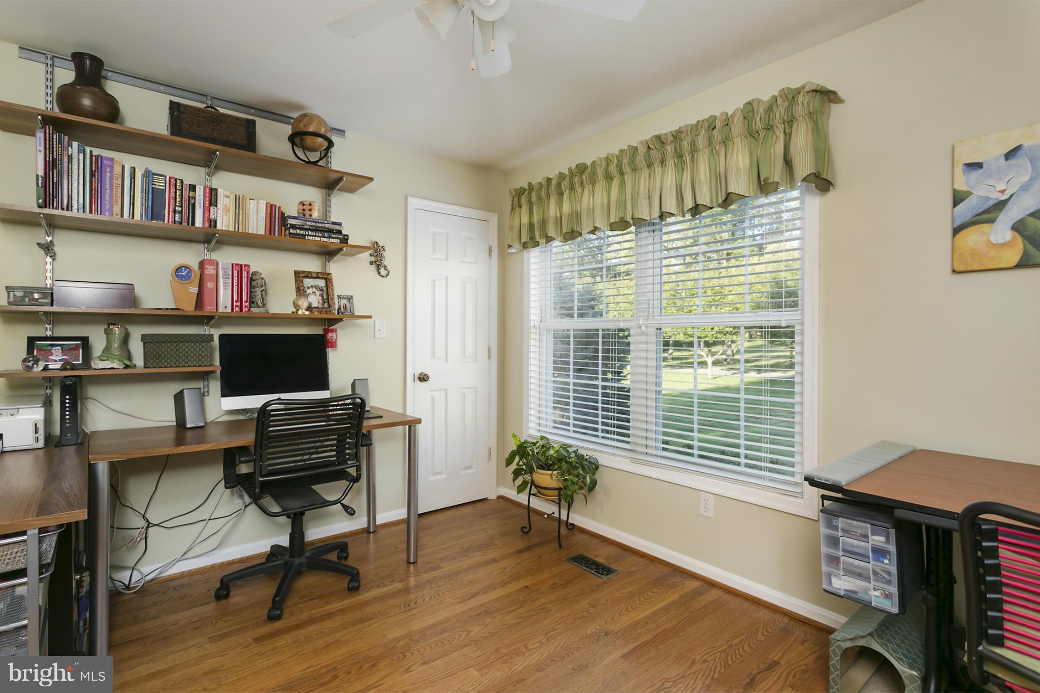 14921 Harrisville Road Mount Airy, MD 21771 - Photo 21 of 28 a living room with furniture and a window