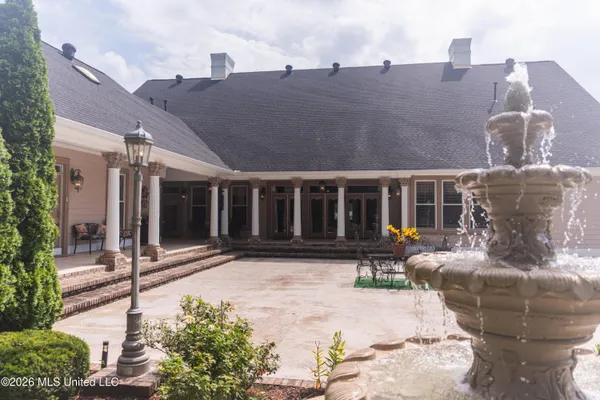 $699,900 | 1203 Pine Lake Drive, Corinth, MS 38834