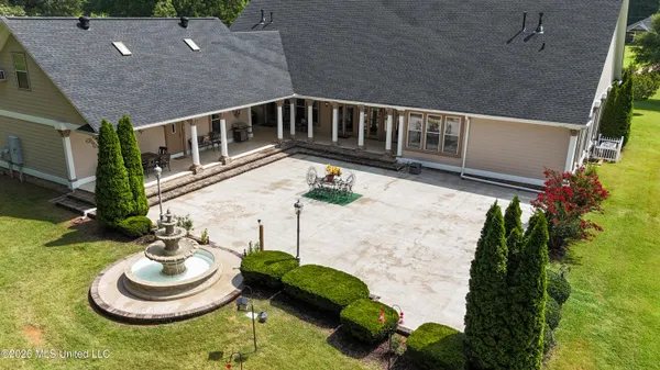 $699,900 | 1203 Pine Lake Drive, Corinth, MS 38834