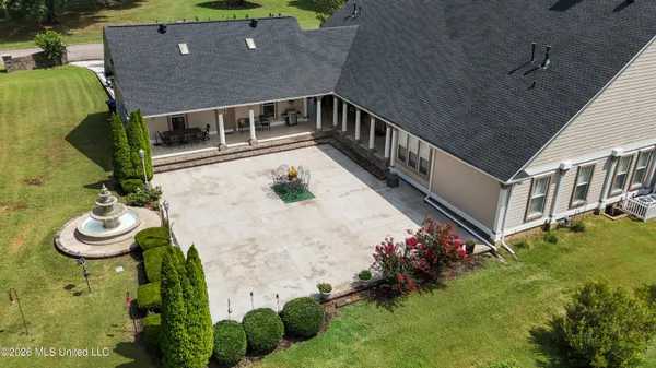 $699,900 | 1203 Pine Lake Drive, Corinth, MS 38834