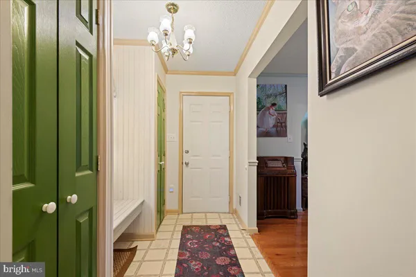 $560,000 | 462 Camelot Boulevard, Falling Waters, WV 25419