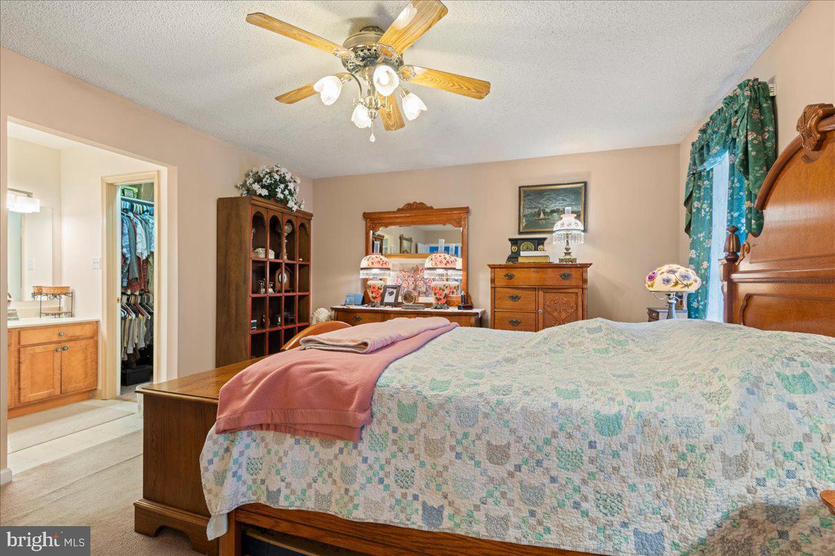 462 Camelot Boulevard Falling Waters, WV 25419 - Photo 27 of 71