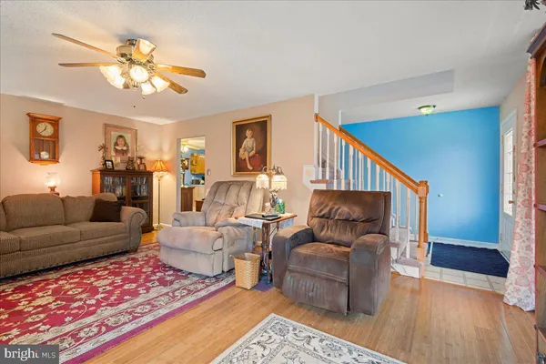 $560,000 | 462 Camelot Boulevard, Falling Waters, WV 25419