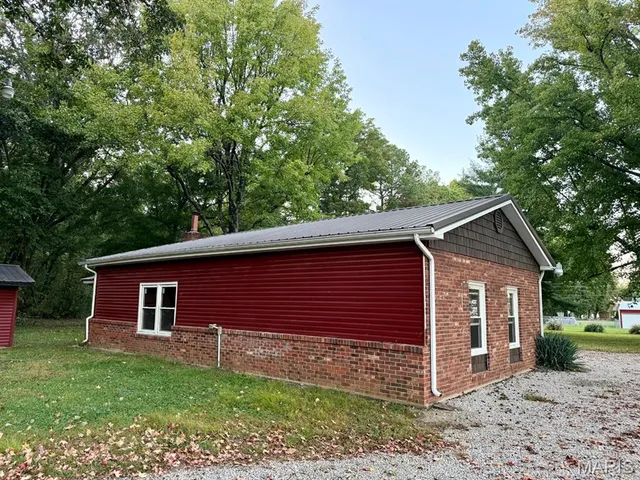 $279,000 | 11977 County Road 637, Dexter, MO 63841