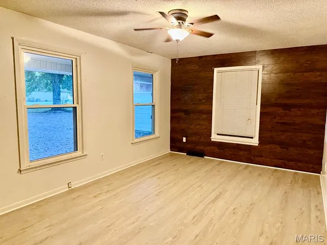 $279,000 | 11977 County Road 637, Dexter, MO 63841