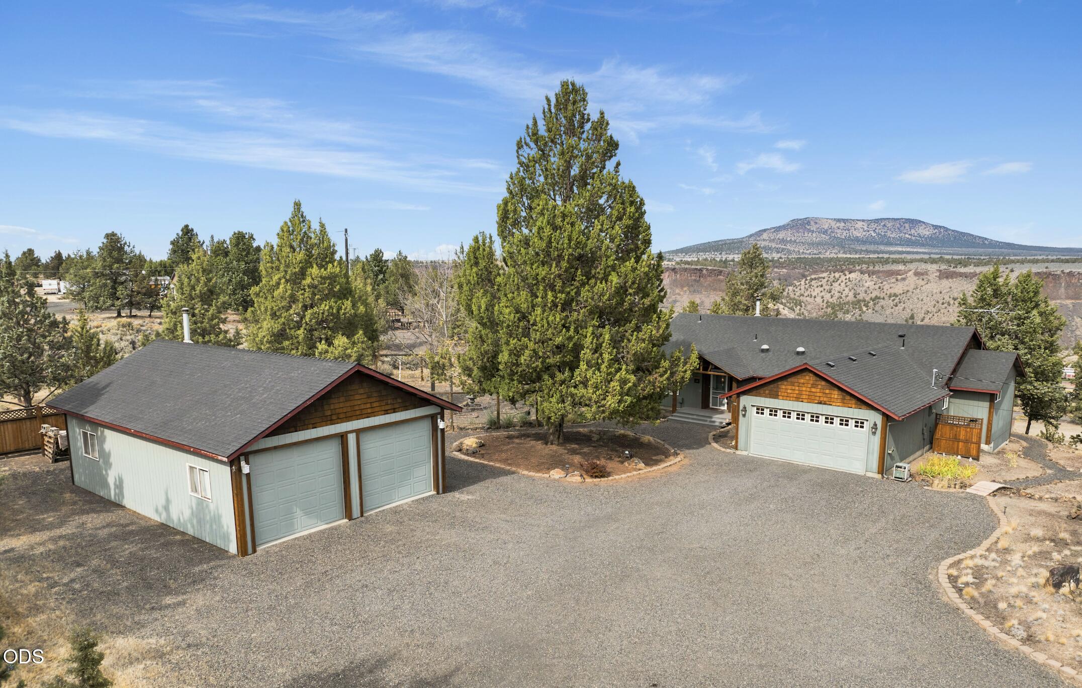 6040 Southwest Shad Road Terrebonne, OR 97760 - Photo 1 of 82 Gallery Image 1