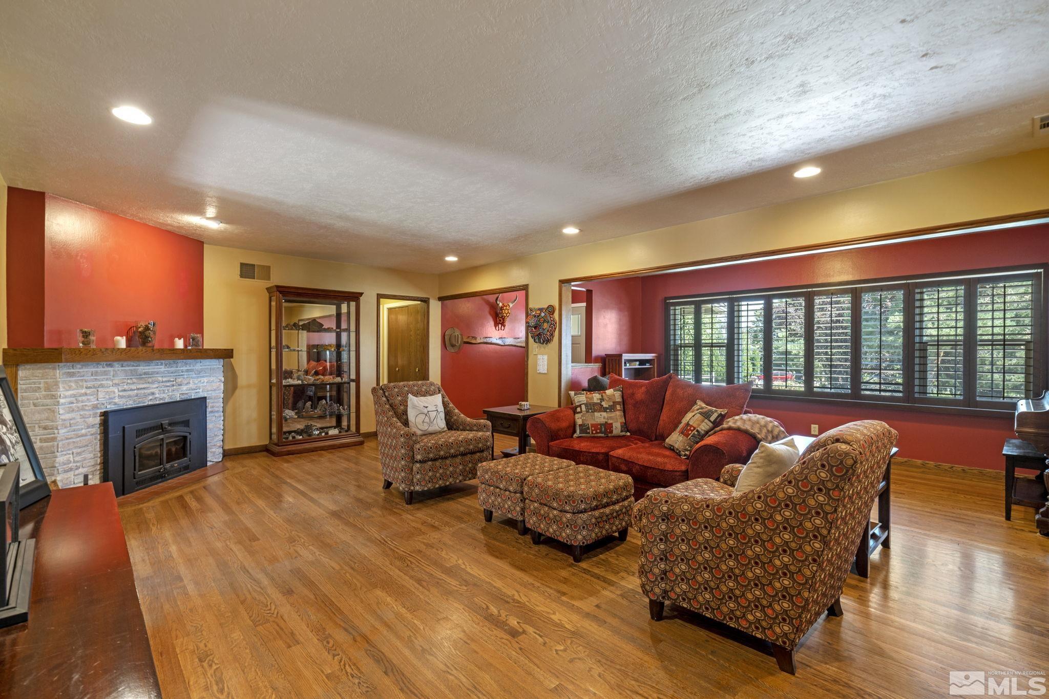 1635 Monte Vista Drive Reno, NV 89511 - Photo 5 of 37 Photo 5