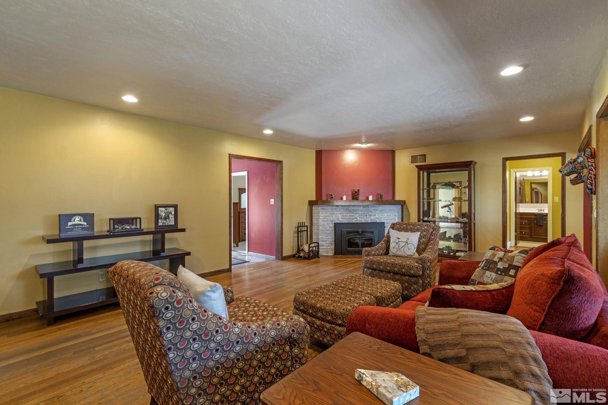 1635 Monte Vista Drive Reno, NV 89511 - Photo 6 of 37 Photo 6
