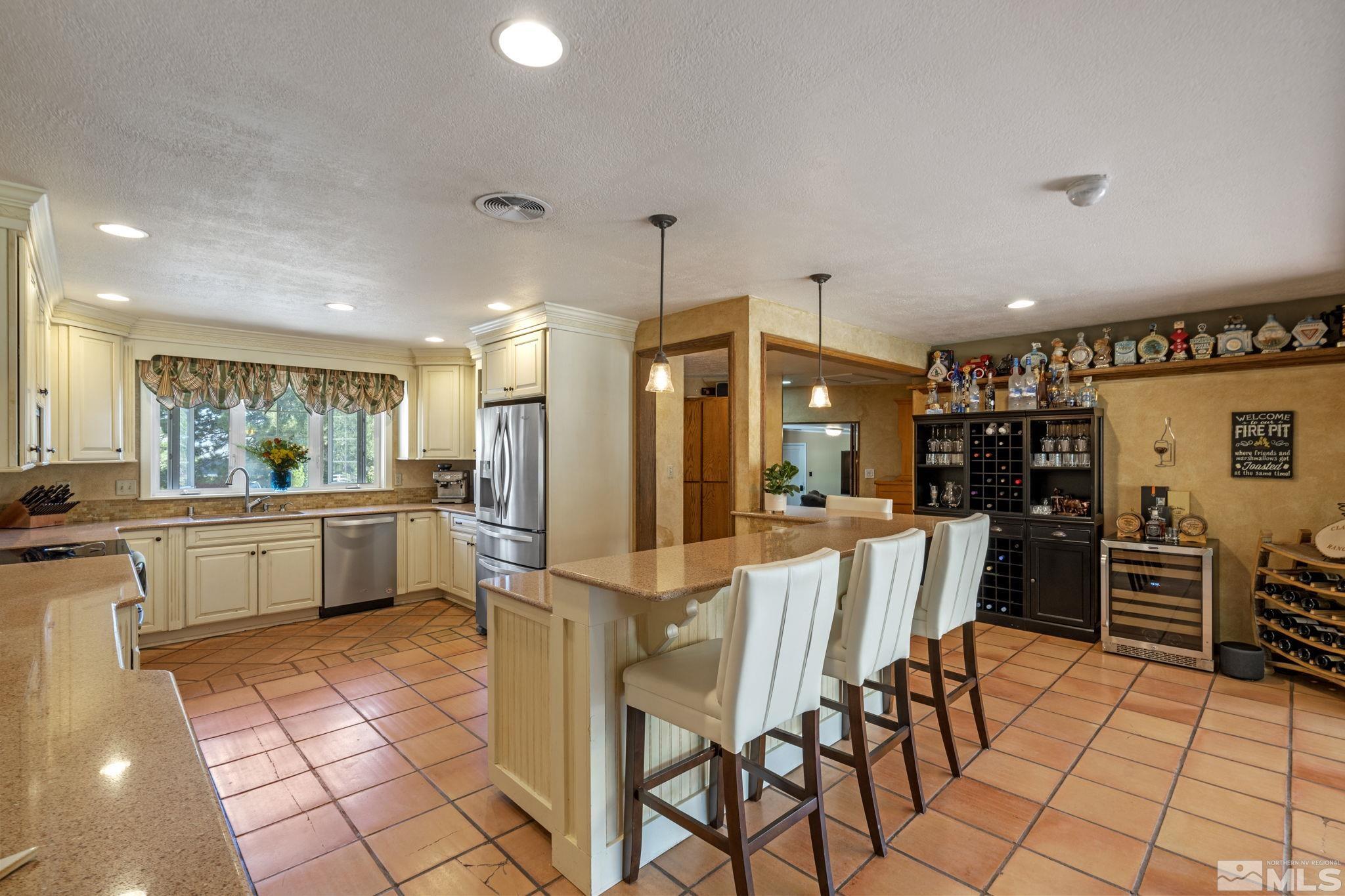 1635 Monte Vista Drive Reno, NV 89511 - Photo 8 of 37 Photo 8