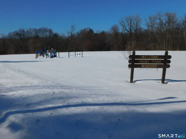 $424,900 | 105 Trent Drive, Windsor, CT 06095