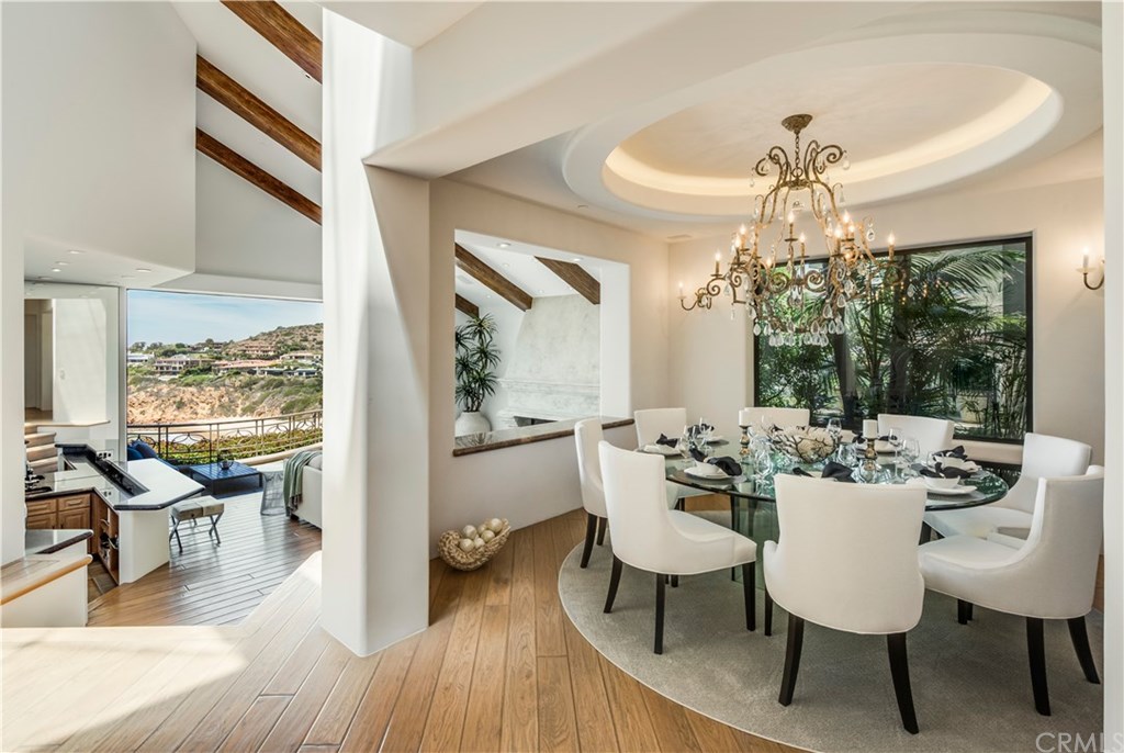 199 Emerald Bay Laguna Beach, CA 92651 - Photo 16 of 32