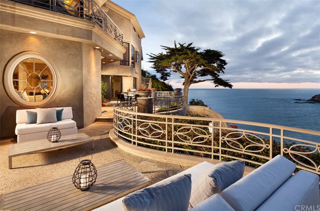 199 Emerald Bay Laguna Beach, CA 92651 - Photo 26 of 32