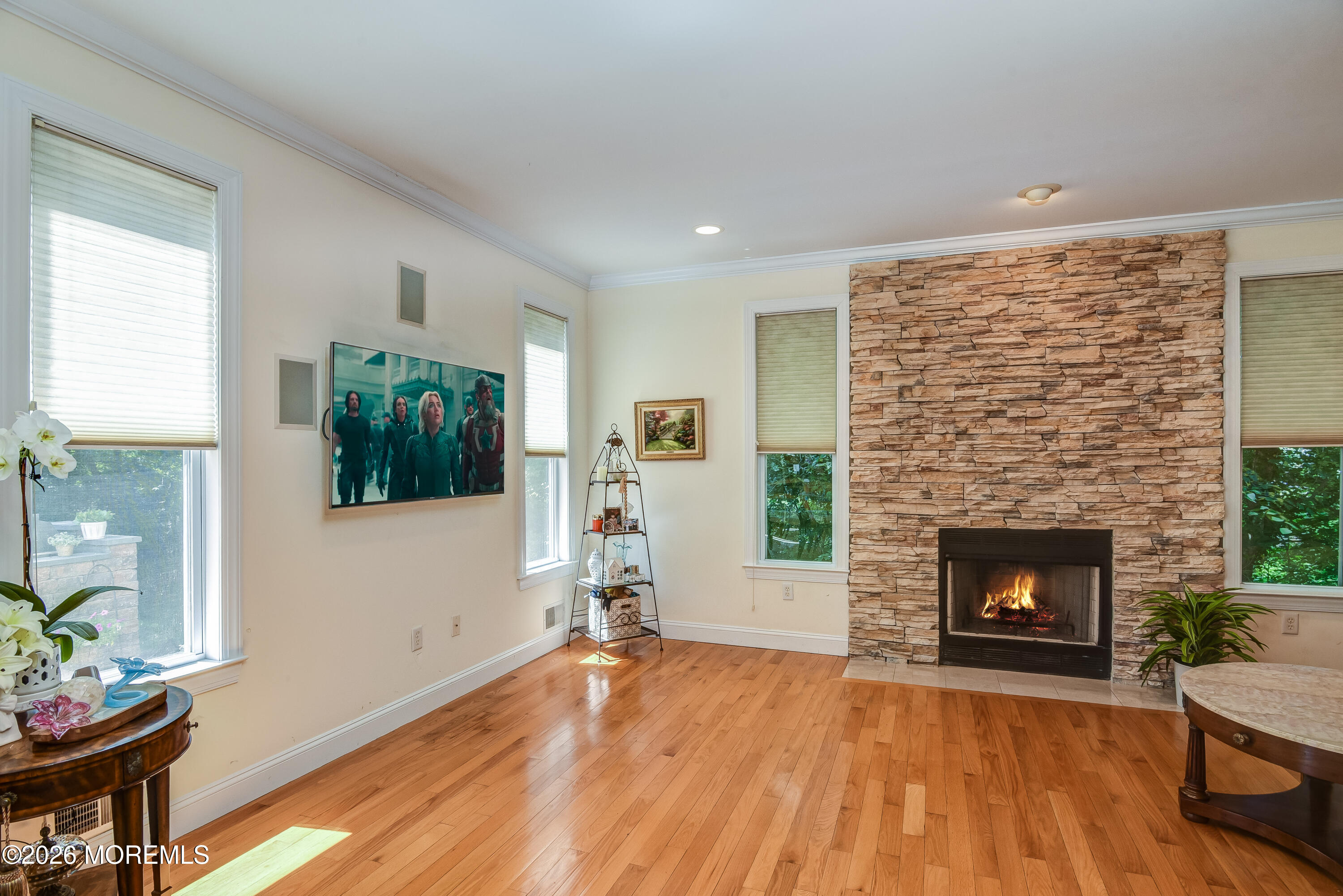 220 Lloyd Road Aberdeen, NJ 07747 - Photo 8 of 30 Family Room-1