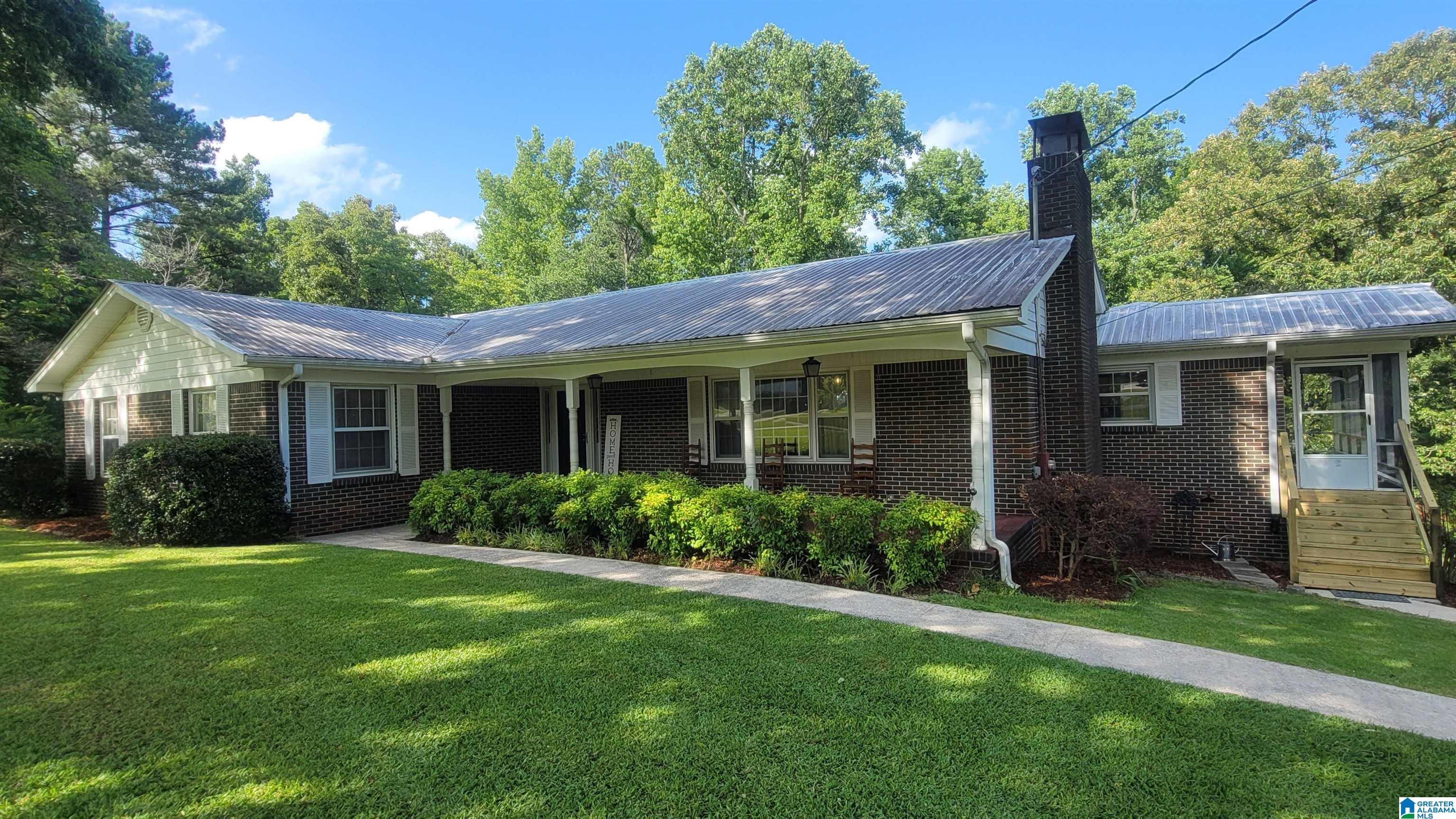 911 Arkadelphia Road Warrior, AL 35180 - Photo 8 of 49